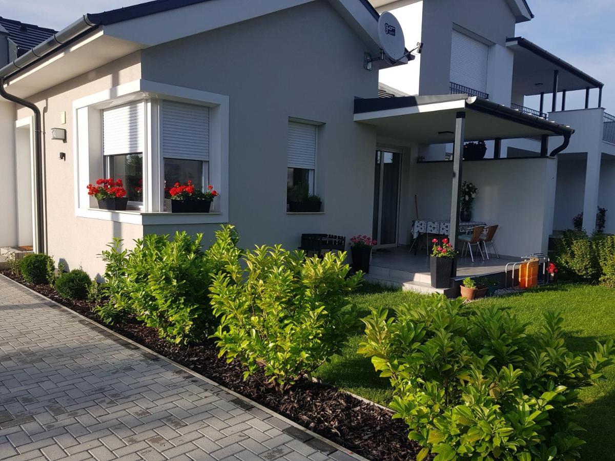 Margareta Home Gyenesdiás Exteriör bild